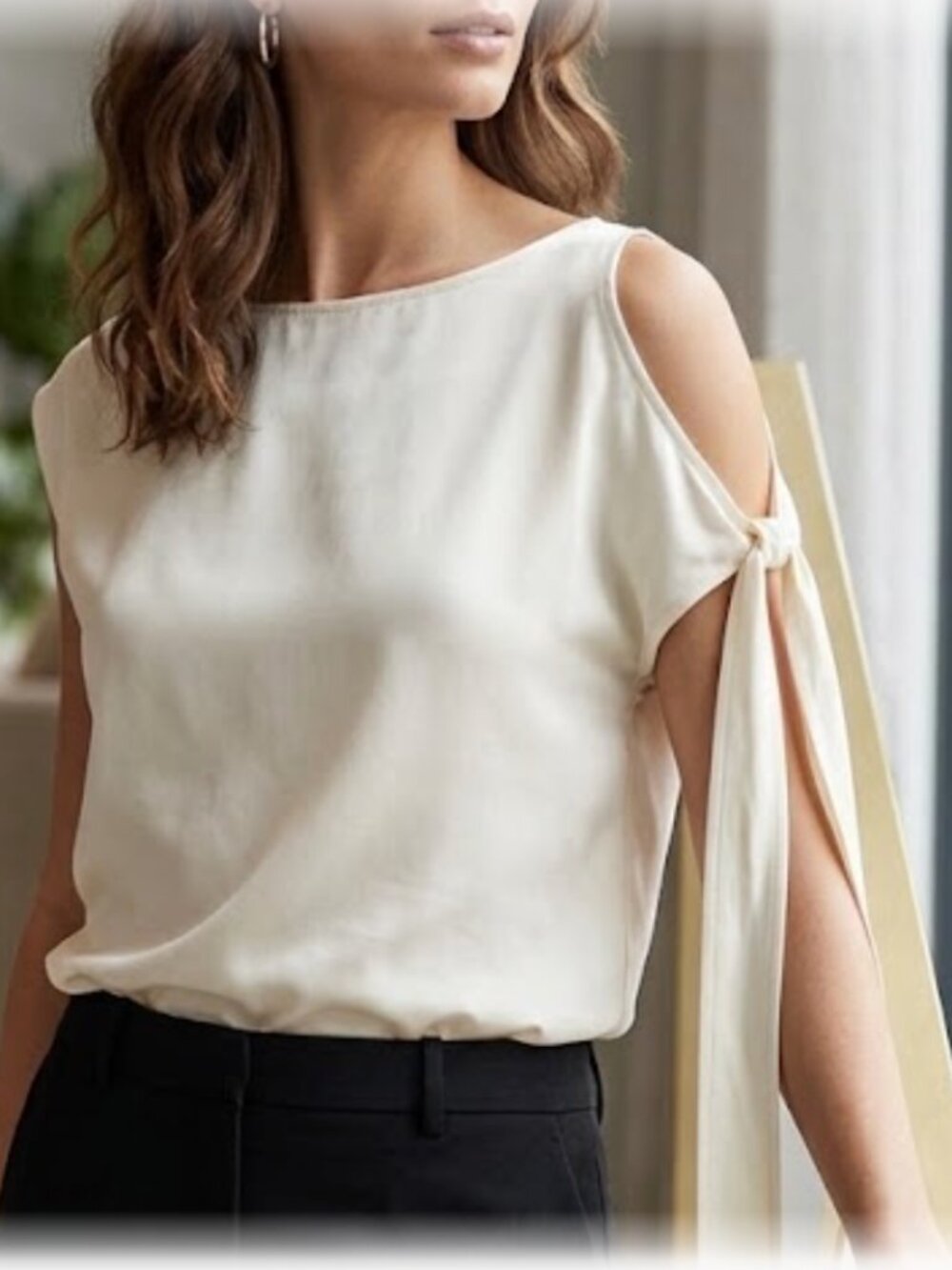 Helmut Lang Ivory Silk Asymmetric Tie Cold Shoulder Blouse Top Size Large